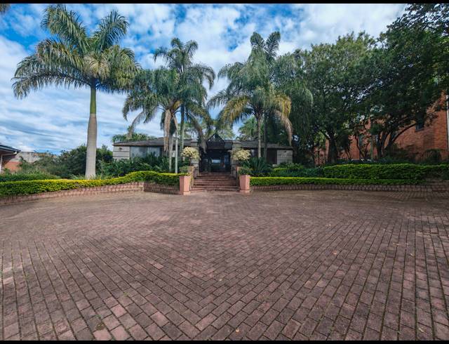 393M² BUSINESS FOR SALE IN WESTVILLE